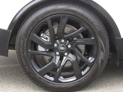Used 2023 Land Rover Discovery S R-Dynamic AWD/4WD image 42