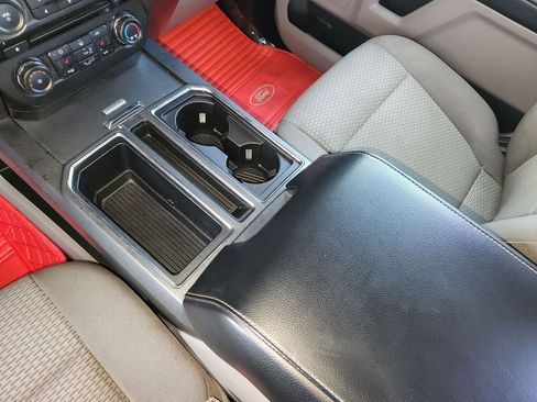 Used 2018 Ford F150 XLT w/ Equipment Group 302A Luxury image 29