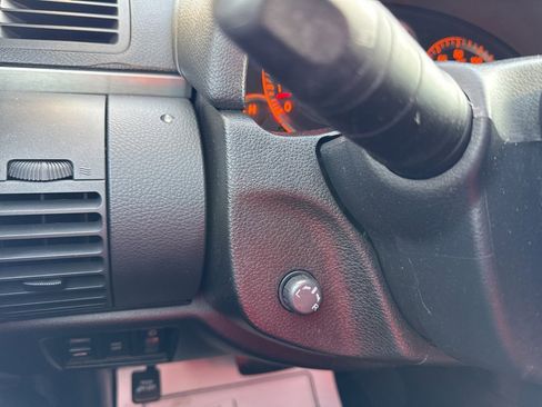 Used 2006 INFINITI G35 x Sedan image 30