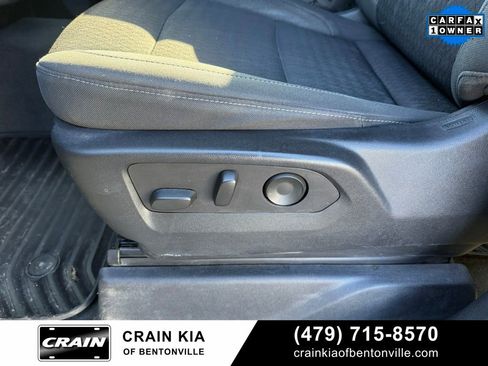 Used 2022 Chevrolet Silverado 1500 Custom image 11