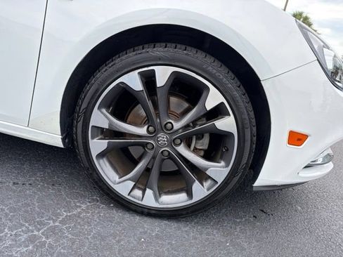 Used 2019 Buick Cascada Premium FWD image 8