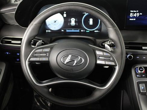 Used 2023 Hyundai Palisade Calligraphy image 6