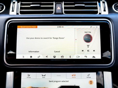 Used 2020 Land Rover Range Rover HSE AWD/4WD image 27