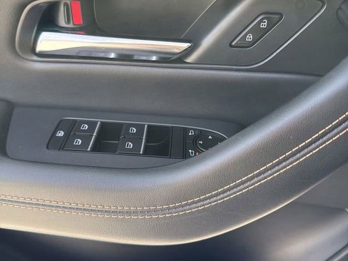 Certified 2025 MAZDA CX-90 3.3 Turbo w/ Preferred Package AWD/4WD image 9