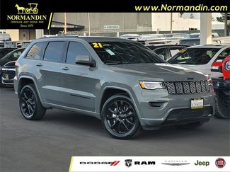 Certified 2021 Jeep Grand Cherokee Laredo X video 1