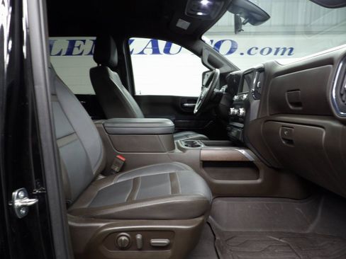 Used 2023 GMC Sierra 3500 Denali w/ Technology Package image 30