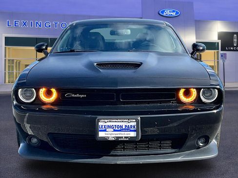 Used 2021 Dodge Challenger R/T Scat Pack w/ T/A Package RWD image 2