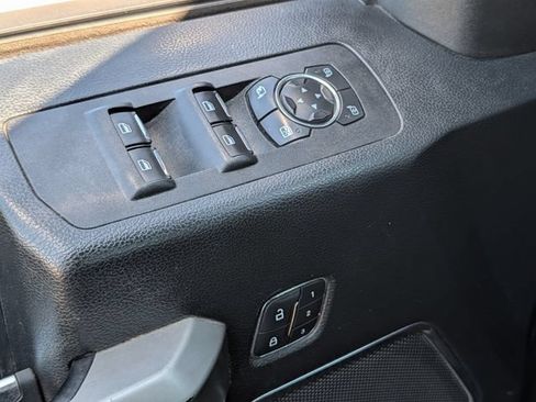 Used 2019 Ford F150 Lariat AWD/4WD image 21
