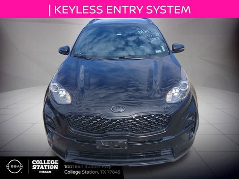 Used 2022 Kia Sportage Nightfall Edition image 5