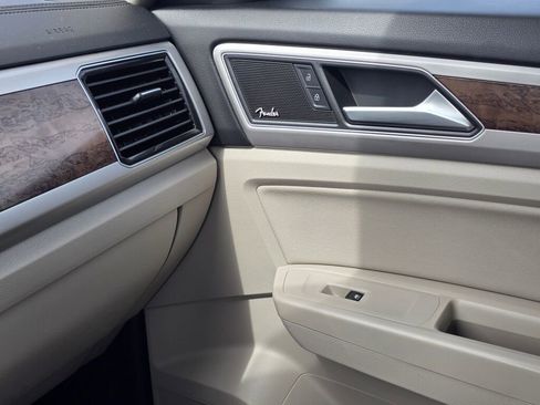Used 2019 Volkswagen Atlas SEL Premium image 42