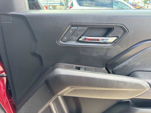 Used 2025 GMC Canyon Elevation w/ Convenience Package RWD image 14