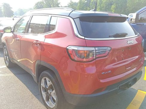 Used 2018 Jeep Compass Limited w/ Navigation Group AWD/4WD image 2