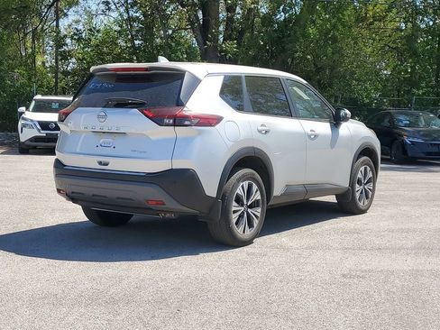 Used 2023 Nissan Rogue SV AWD/4WD image 4