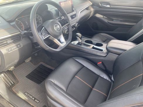 Certified 2021 Nissan Altima 2.5 SR w/ SR Premium Package image 19