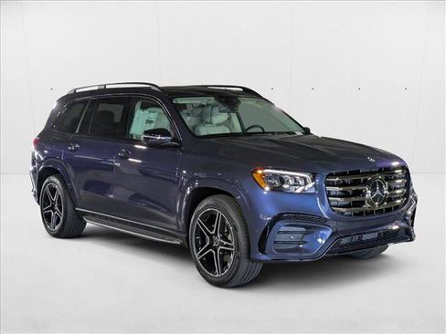New 2026 Mercedes-Benz GLS 450 4MATIC image 7