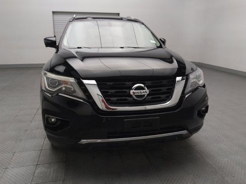 Used 2020 Nissan Pathfinder SL FWD image 14