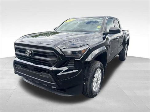 Certified 2024 Toyota Tacoma SR w/ SR Upgrade Package AWD/4WD image 1