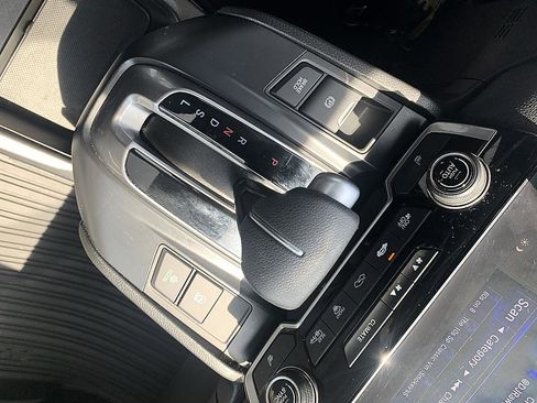 Used 2020 Honda CR-V EX image 16