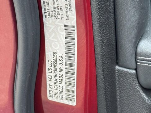 Used 2022 Jeep Grand Cherokee Limited RWD image 25