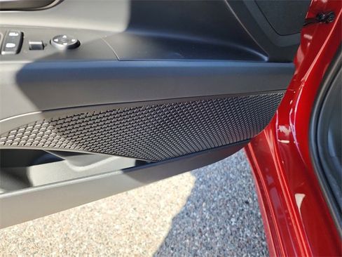 New 2025 Hyundai Elantra SEL image 14