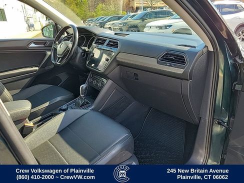 Used 2019 Volkswagen Tiguan SE AWD/4WD image 43