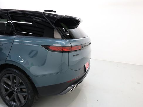 Used 2024 Land Rover Range Rover Sport SE AWD/4WD image 56