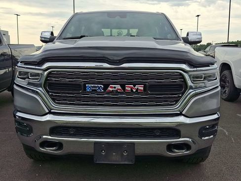 Used 2022 RAM 1500 Limited AWD/4WD image 2