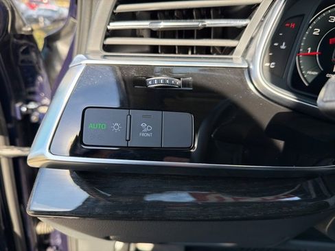 Used 2022 Audi Q7 2.0T Premium w/ Convenience Package image 14