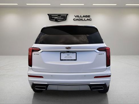 Certified 2024 Cadillac XT6 Luxury FWD image 4