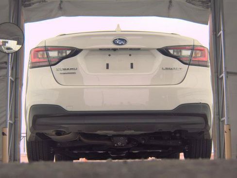 Used 2025 Subaru Legacy Premium AWD/4WD image 6
