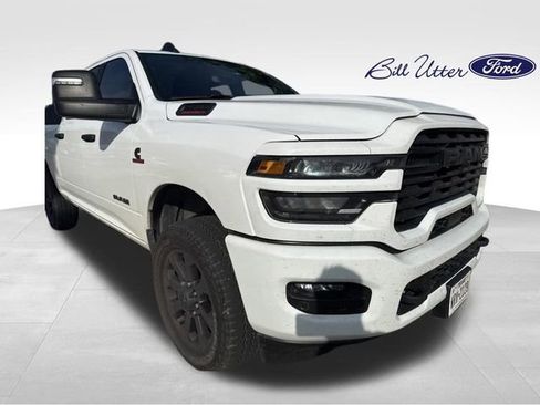 Used 2025 RAM 2500 Lone Star AWD/4WD image 2