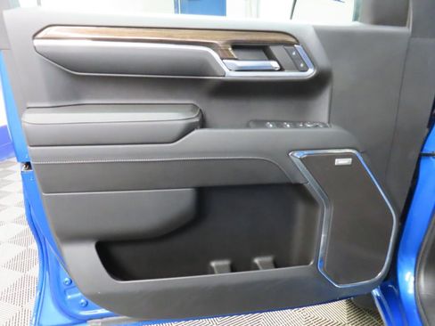 Used 2024 Chevrolet Silverado 1500 RST AWD/4WD image 71