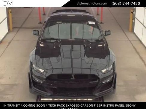 Used 2022 Ford Mustang Shelby GT500 w/ Technology Package RWD image 2