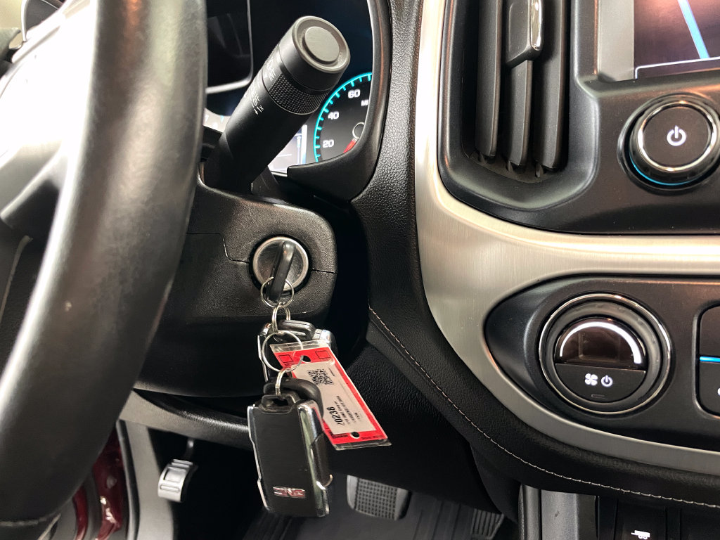 Certified 2018 GMC Canyon SLT w/ Driver Alert Package AWD/4WD image 33