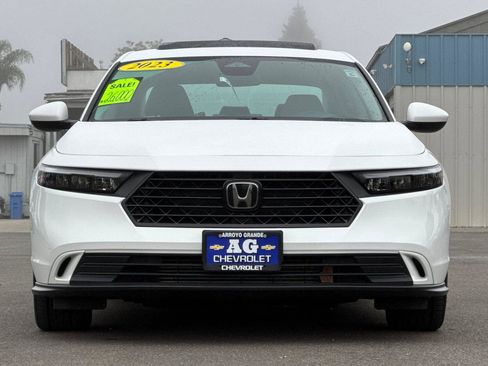 Used 2023 Honda Accord EX image 10