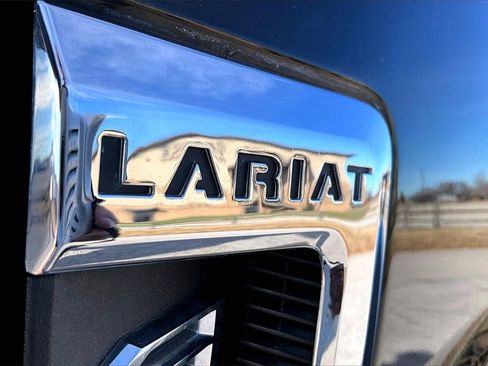 Used 2017 Ford F450 Lariat w/ Chrome Package image 8