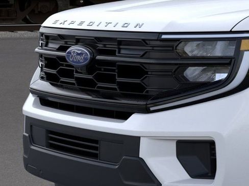 New 2026 Ford Expedition Max Active image 17