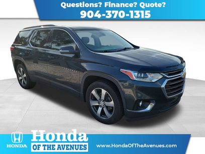 Used 2021 Chevrolet Traverse LT w/ LT Premium Package