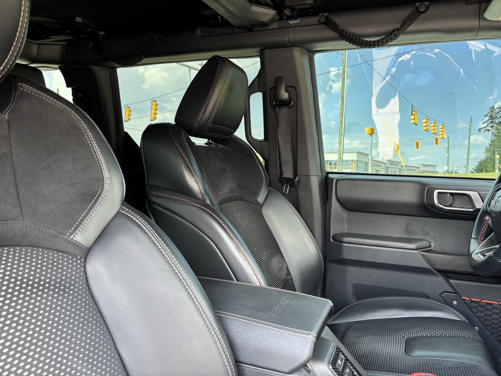 Used 2023 Ford Bronco Raptor AWD/4WD image 34