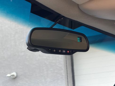 Used 2005 GMC Sierra 3500 SLT w/ Heavy-Duty Power Package image 15