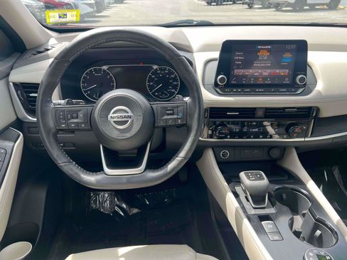 Used 2021 Nissan Rogue SL AWD/4WD image 24