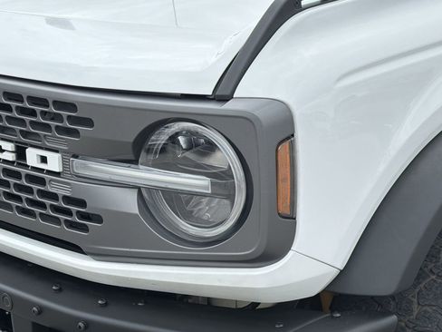 Used 2023 Ford Bronco Badlands AWD/4WD image 6