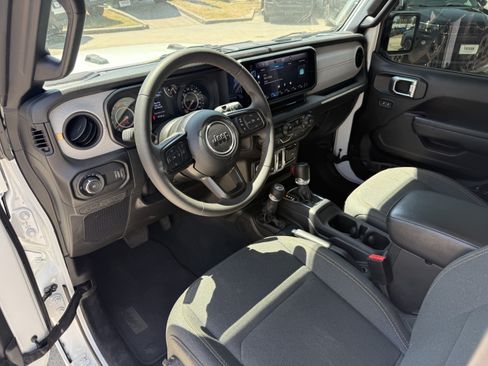 Used 2024 Jeep Wrangler Sport AWD/4WD image 13
