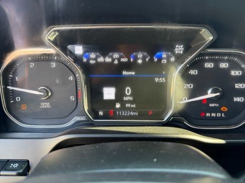 Used 2022 GMC Sierra 2500 AT4 w/ AT4 Premium Plus Package AWD/4WD image 18