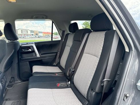 Used 2024 Toyota 4Runner SR5 AWD/4WD image 20