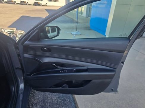 Used 2026 Hyundai Elantra Sport FWD image 40