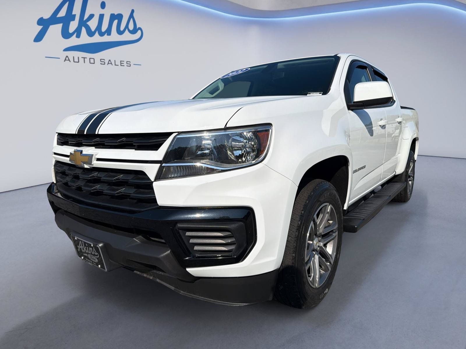 Used 2022 Chevrolet Colorado W/T w/ Custom Special Edition RWD image 7