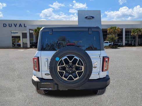 New 2025 Ford Bronco Outer Banks image 5