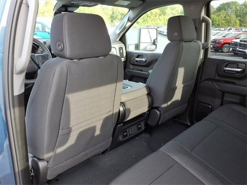 New 2026 Chevrolet Silverado 2500 Custom w/ Custom Value Package image 8