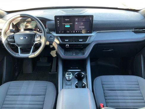 Used 2025 Ford Explorer ST-Line w/ Premium Package image 30